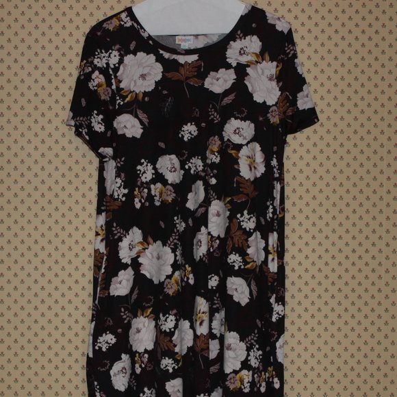 LuLaRoe Dresses & Skirts - LuLaRoe Jessie Dress